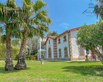 maison à Saint-Gilles (30)