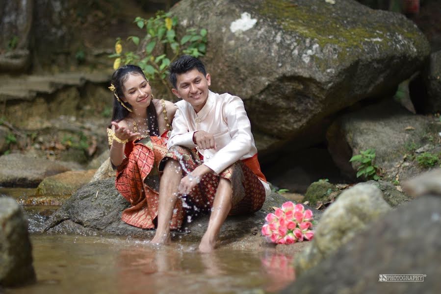 Fotógrafo de casamento Nampak Maneh (9sweet). Foto de 30 de setembro 2020