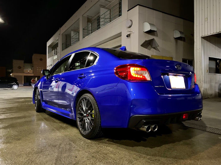 WRX STIのりくぞーさんが投稿したカスタム事例の投稿画像1枚目