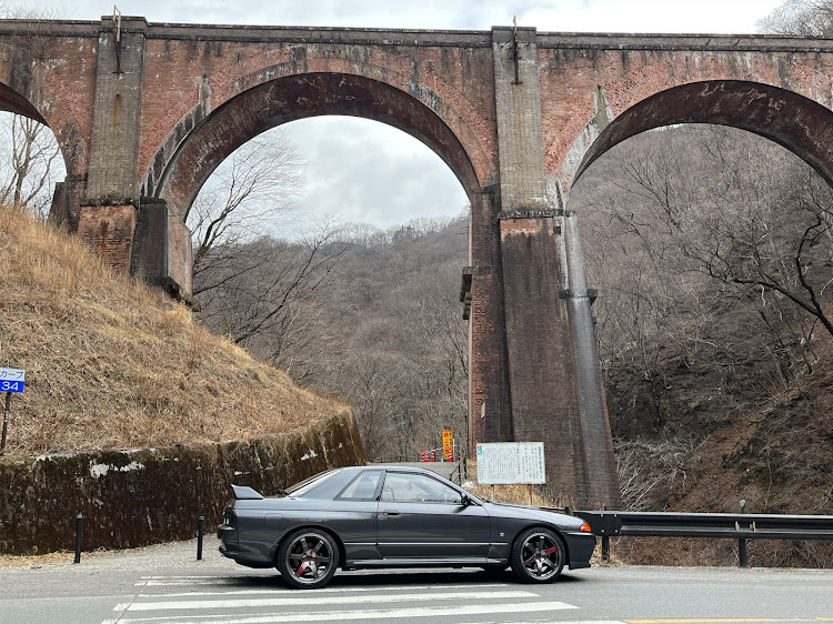 スカイライン GT-Rの妙義団・碓氷峠めがね橋・TE37 SAGA SL・蕎麦活・河津桜とコラボに関するカスタム事例の投稿画像2枚目