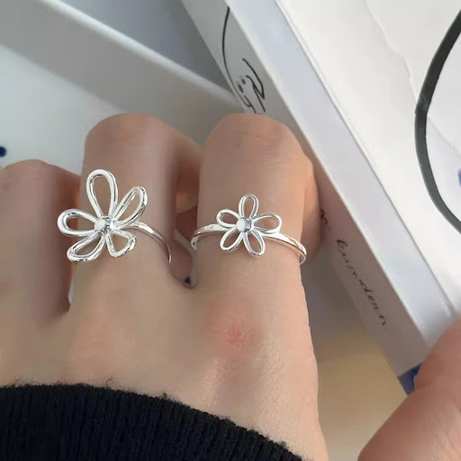 Title 3, Sterling Silver Hollow Flower Ring for Women. A...
