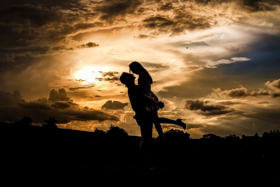 Fotógrafo de casamento Giu Morais (giumorais). Foto de 18 de fevereiro 2019