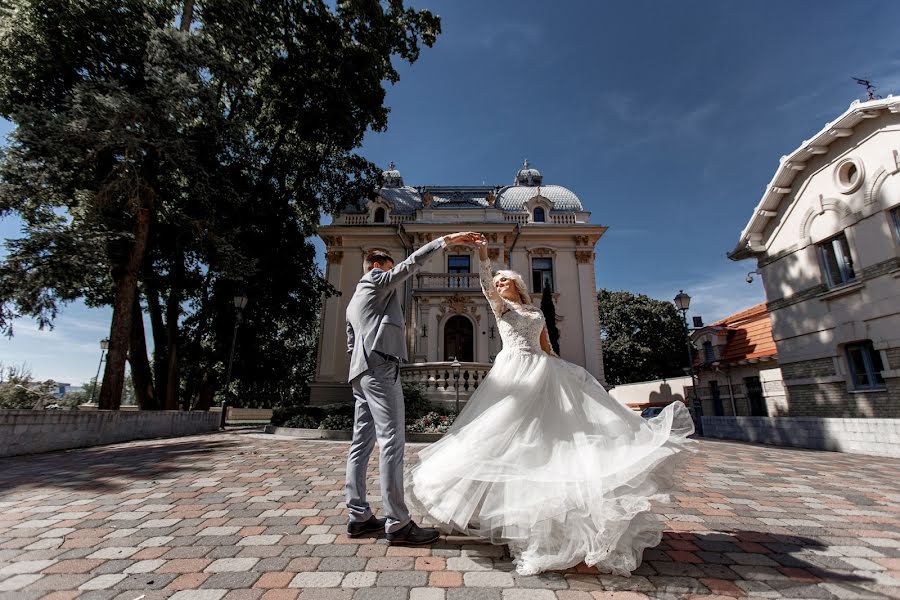 Fotógrafo de casamento Ernest Šumel (sumel). Foto de 12 de janeiro 2019