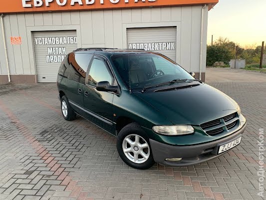 продам авто Chrysler Voyager Voyager II (GS) фото 2