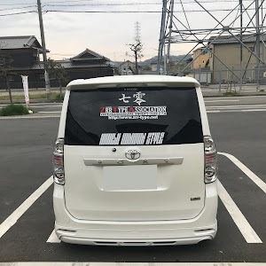 ヴォクシー ZRR70W