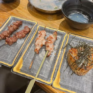 金炭火燒肉餐廳(裕隆城旗艦館)