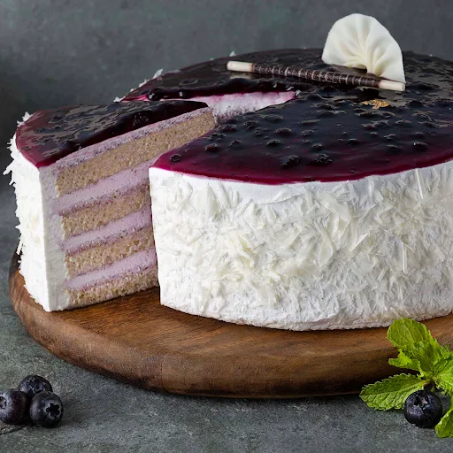Lucious Blueberry Cake