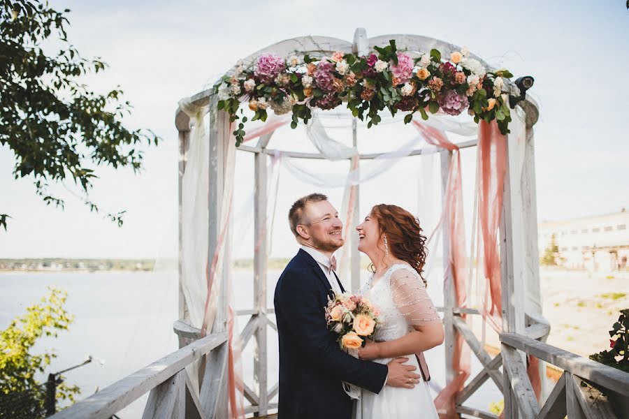 Photographe de mariage Arina Batrakova (arinabat). Photo du 8 septembre 2016