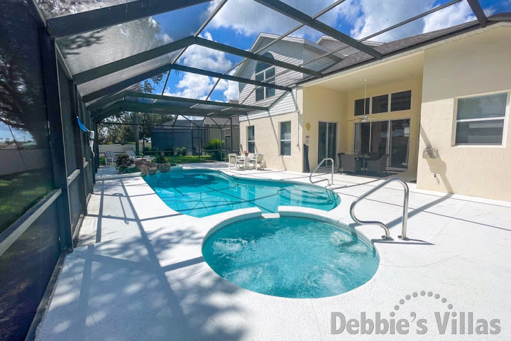 Windsor Palms vacation villa in Kissimmee with a private pool and spa