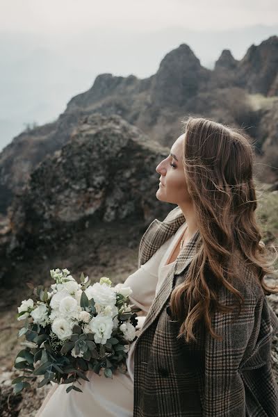 Fotógrafo de casamento Anna Khomutova (khomutova). Foto de 25 de junho 2021