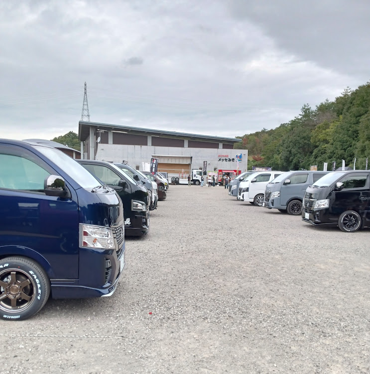 NV350キャラバンのタケ工房さんが投稿したカスタム事例の投稿画像1枚目