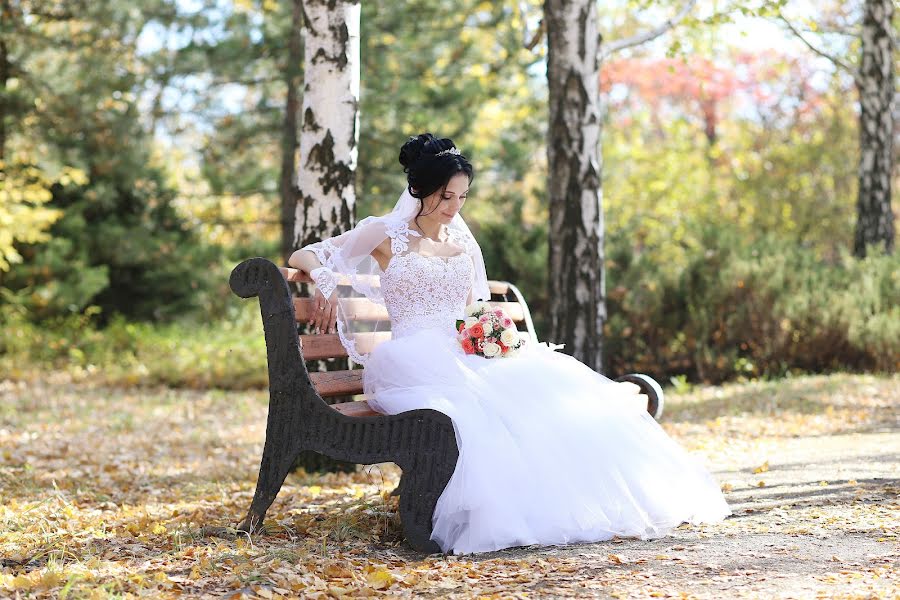 Fotógrafo de bodas Olya Veselova (olybry). Foto del 15 de febrero 2019