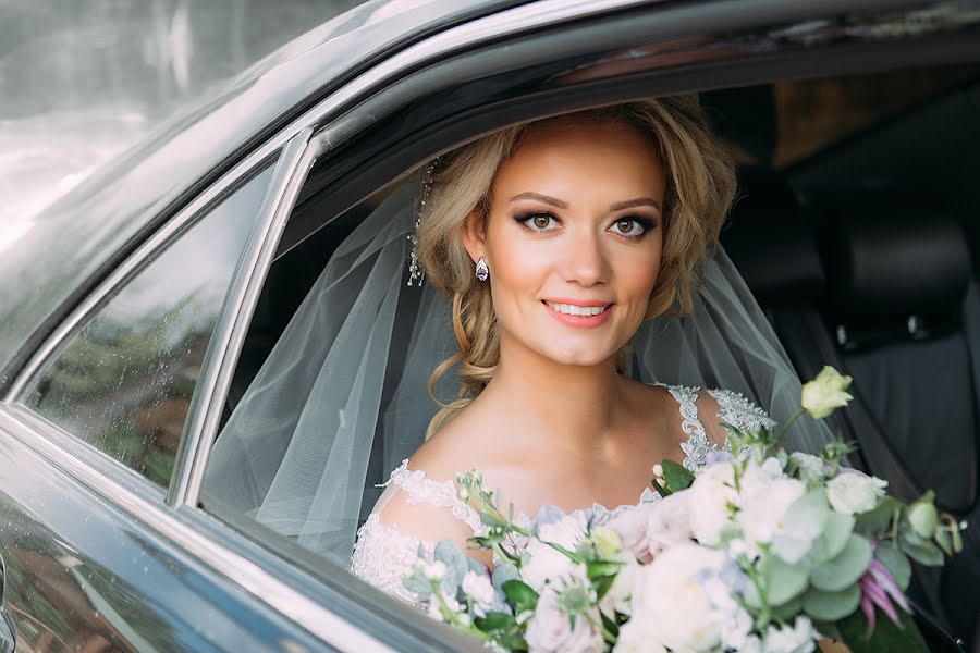 Fotógrafo de casamento Elena Voroba (lenavoroba). Foto de 28 de setembro 2017