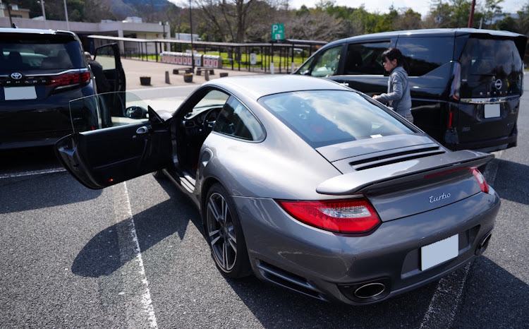 911 クーペの被災した地域の１日も早い復興を願ってます🙏・ポルシェ997ターボ・ポルシェ997・ポルシェ911・湯原温泉♨︎に関するカスタム事例の投稿画像1枚目