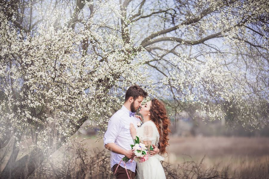 Fotografo di matrimoni Yuliya German (ygerman). Foto del 19 aprile 2016