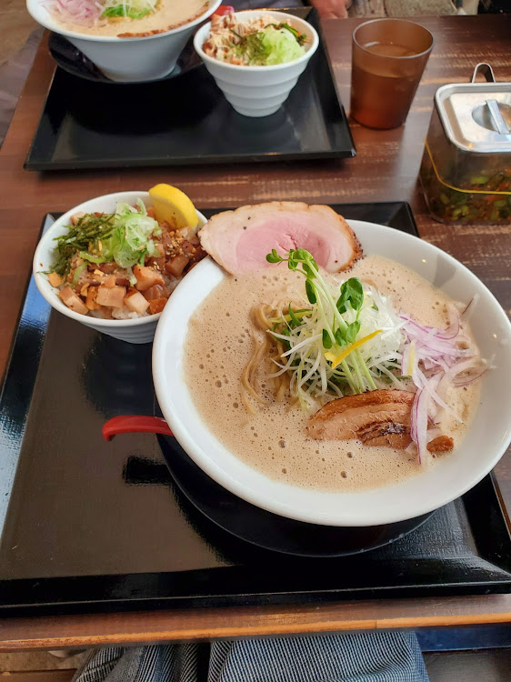 ロードスターのたまCraft・ボンストの匠・ぐるっぺわーくす・昼間でもいつもの立駐に関するカスタム事例の投稿画像6枚目