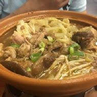 口吅品麻辣臭豆腐(三重二店)