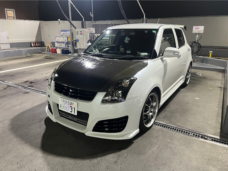 スイフトスポーツのスイスポ乗りと繋がりたい・#ZC31S・洗車・７月もよろしくお願いいたしますに関するカスタム事例の投稿画像1枚目