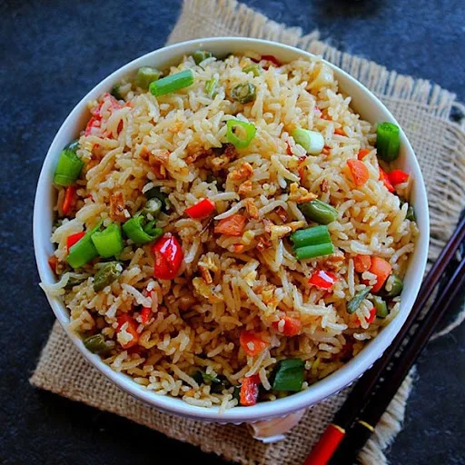 Veg Burnt Garlic Fried Rice