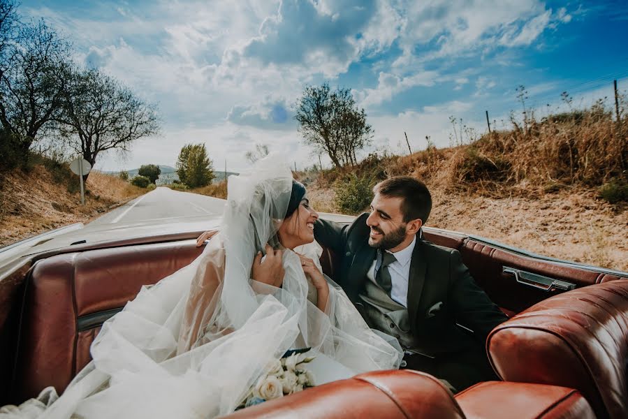 Wedding photographer Carlos Porfírio (laranjametade). Photo of 7 April 2021