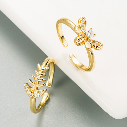 Title 1, Ins Cold Style Golden Bee Fishbone Ring for Wom...
