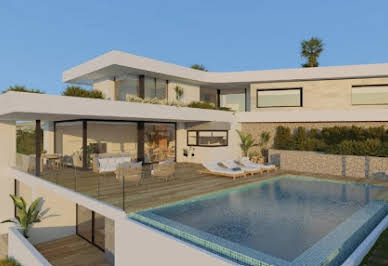 House with pool 9