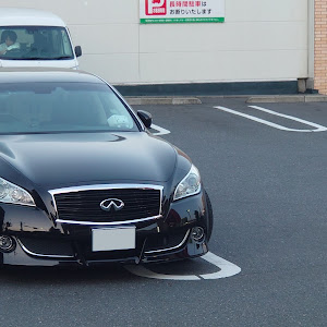 フーガ HY51