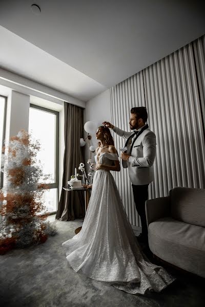 Fotógrafo de bodas Kseniya Eliseeva (ksenia512). Foto del 24 de febrero 2021