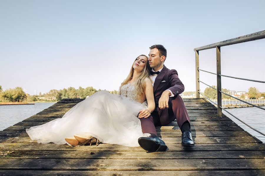 Fotógrafo de casamento Piotr Maksa (piotrmaksa). Foto de 4 de novembro 2021