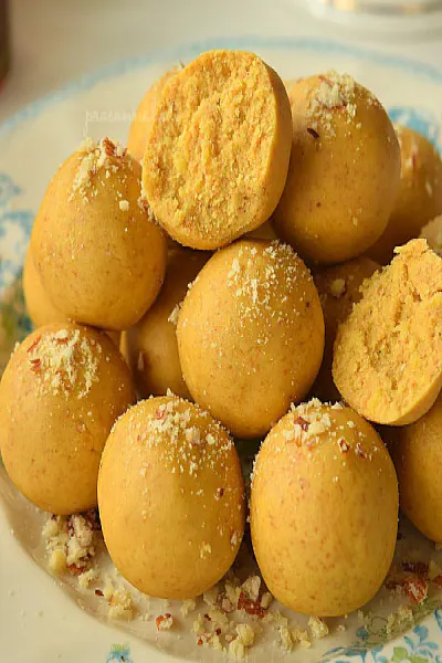 Besan Ladoo