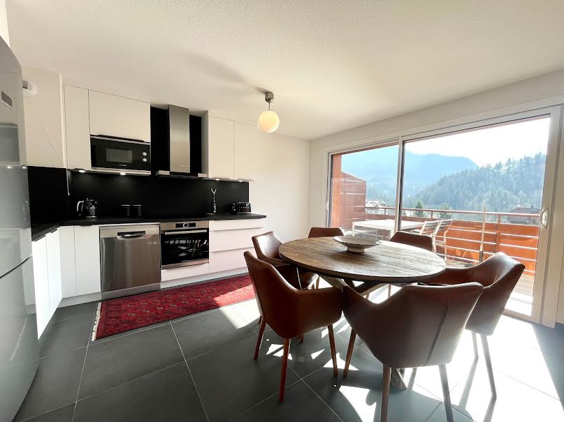 Vente appartement 4 pièces 124 m² à Saint-Jean-de-Sixt (74450), 700 000 €