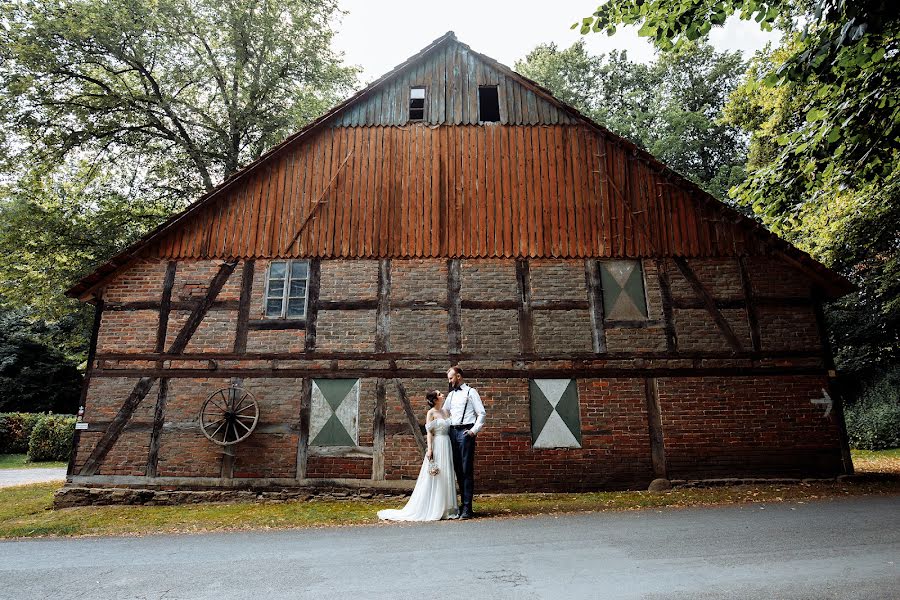 Wedding photographer Dimitri Frasch (dimitrifrasch). Photo of 6 December 2021