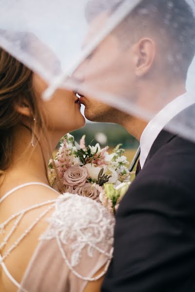 Wedding photographer Slava Khvorostyanyy (khworostyani). Photo of 29 September 2018