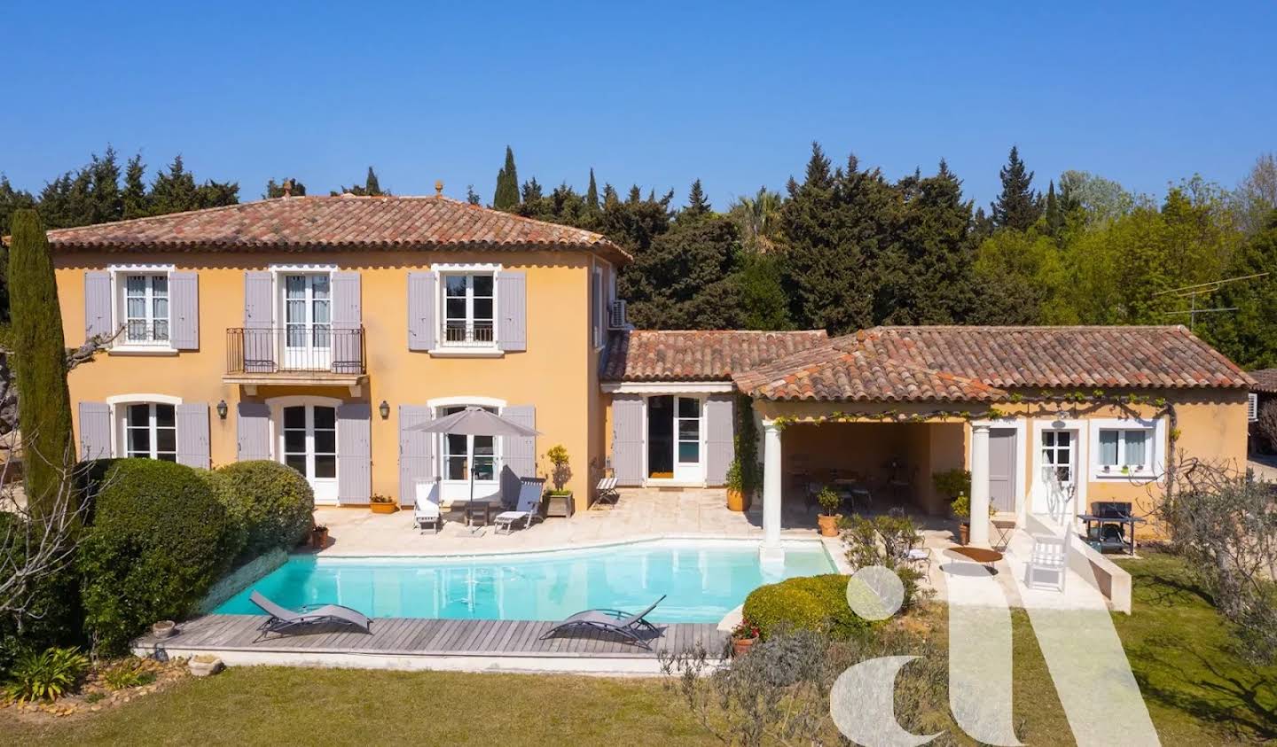 Maison avec piscine Maussane-les-Alpilles