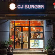 CJ BURGER 西追漢堡