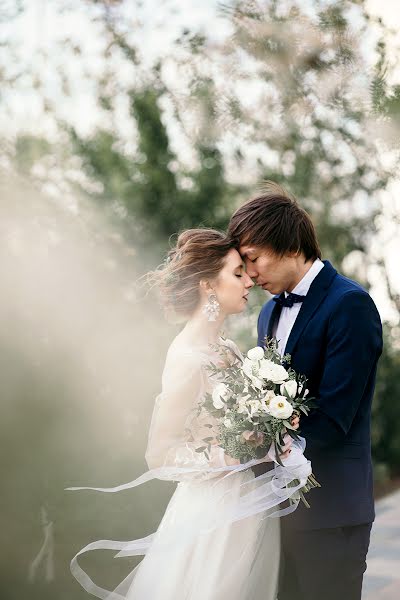 Fotógrafo de casamento Rustam Latynov (latynov). Foto de 26 de fevereiro 2018