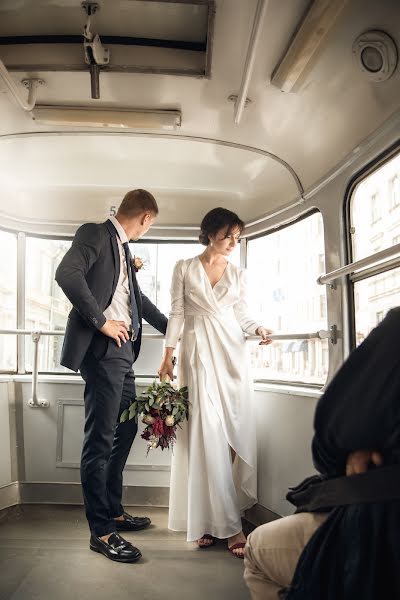 Fotógrafo de casamento Viktoriya Troickaya (troickaya). Foto de 19 de junho 2020