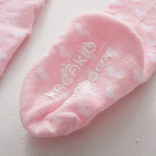 Chaussettes oreilles tridimensionnelles mignonnes de dessins animés pour garçons et filles, idéales pour garder les pieds au chaud tout en étant adorables et amusantes.