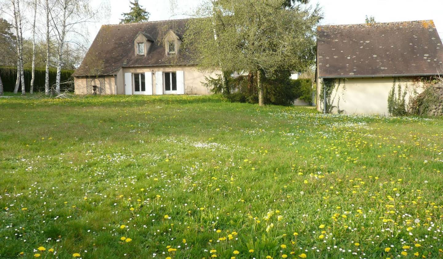 Contemporary house with garden and terrace Rémalard