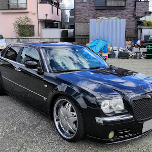 300C LX57