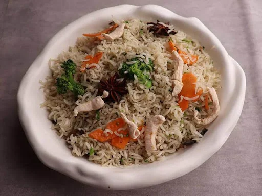 Moon Faan Rice with Five Spice and Mushroom (Serves 2-3)