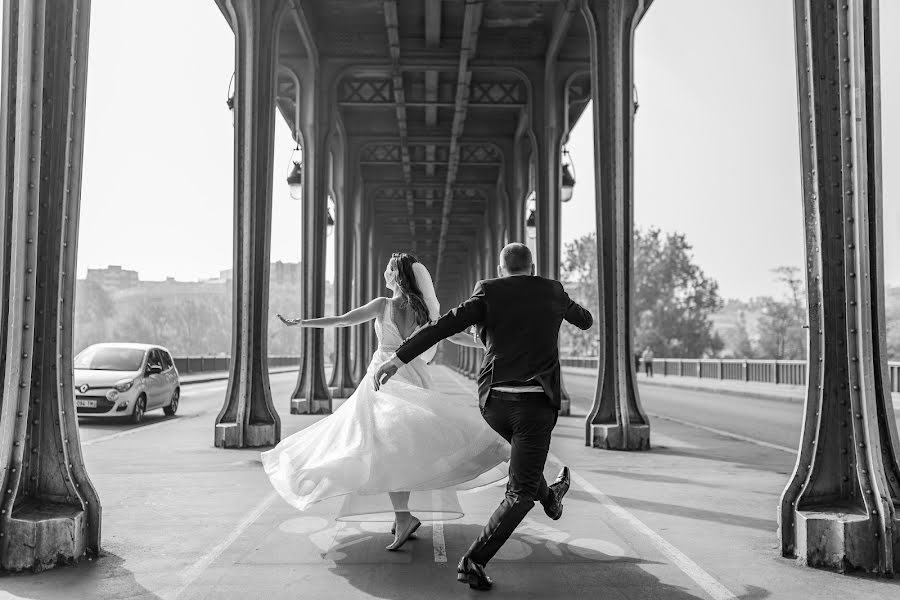 Fotografo di matrimoni Cristina Garabajiu (cristinabliss). Foto del 8 maggio 2019