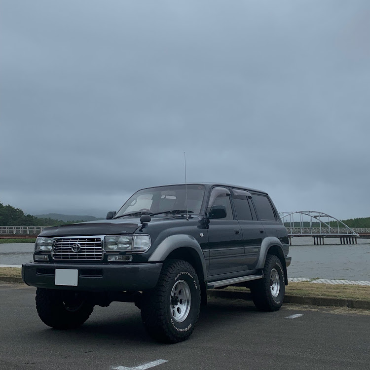 ランドクルーザー80のLANDCRUISER80・ランクル80・お盆休み・十三湖・青森県に関するカスタム事例の投稿画像1枚目