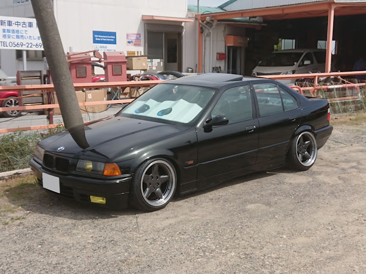 BMW E36 3シリーズ セダン ミニチャンプス カスタム シュニッツァー