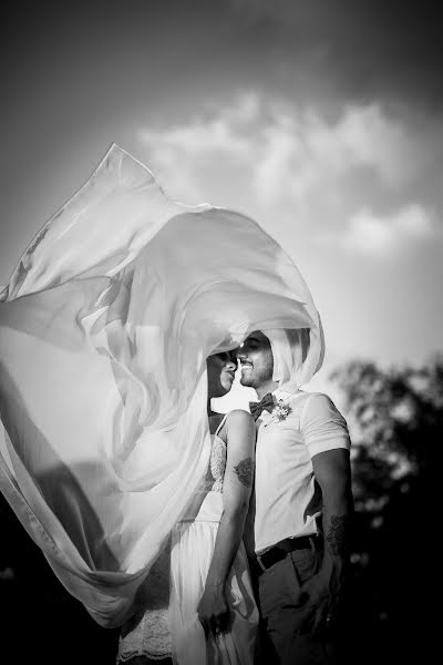 Wedding photographer Diegoalzatecom Agencia De Fotografos (diegoalejandro). Photo of 11 April 2016