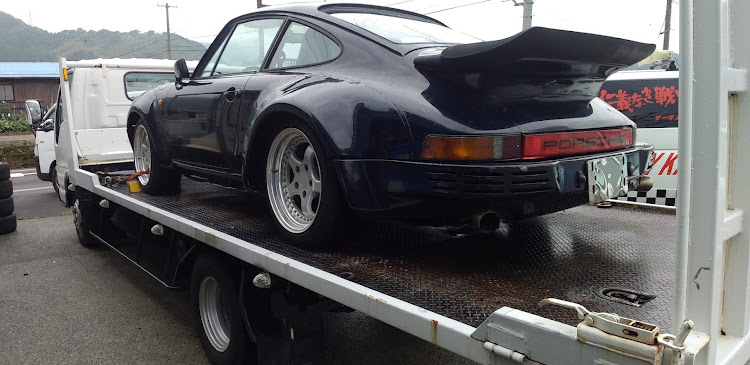 KAMIKAZE53SPIRITさんが投稿したポルシェ911・空冷式エンジン・ポルシェ964に関するカスタム事例の投稿画像1枚目