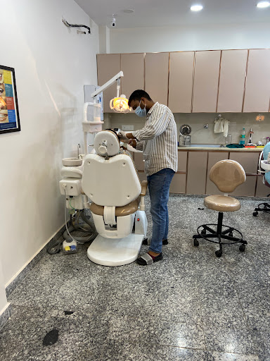 AnilRaj Dental Hospital — business photo 6