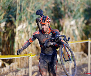 Frisse Sweeck zet in modder in Ardooie meteen puntjes op de i, podiumplek voor David van der Poel