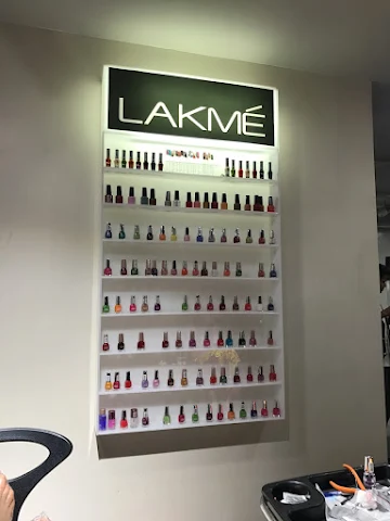 Lakme Salon photo 