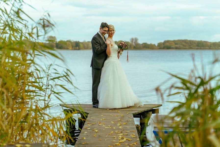 Fotógrafo de bodas Sascha Moll (theweddingstory). Foto del 9 de noviembre 2021